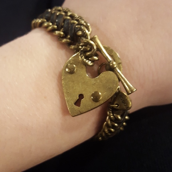 Fossil Jewelry - ..Fossil.. leather and bronze heart bracelet